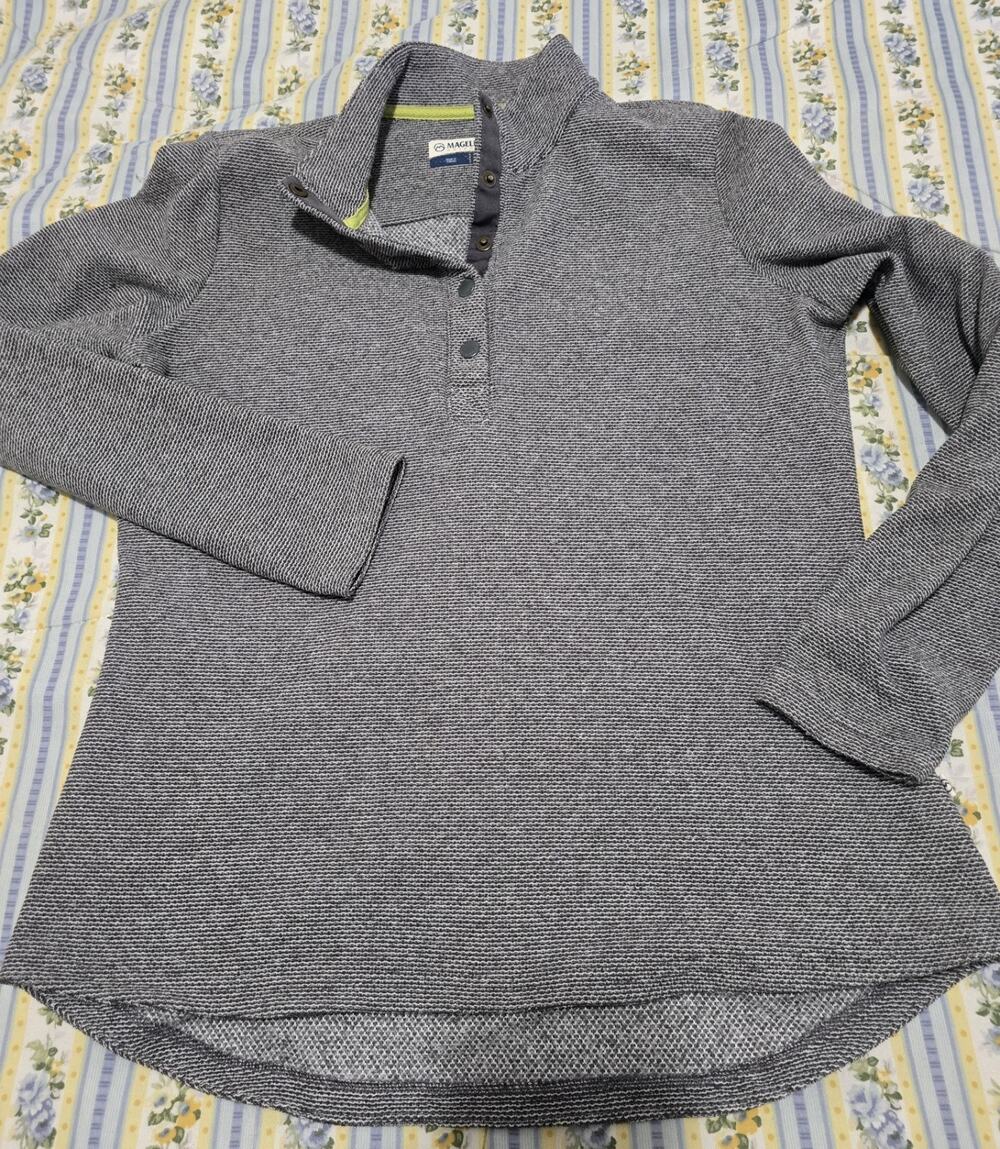 Magellan Outdoors Large Mens Pullover Gray Snap Button